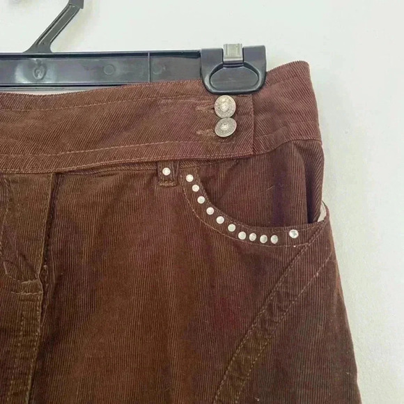 Brown corduroy bedazzled maxi skirt. - Picture 2 of 4
